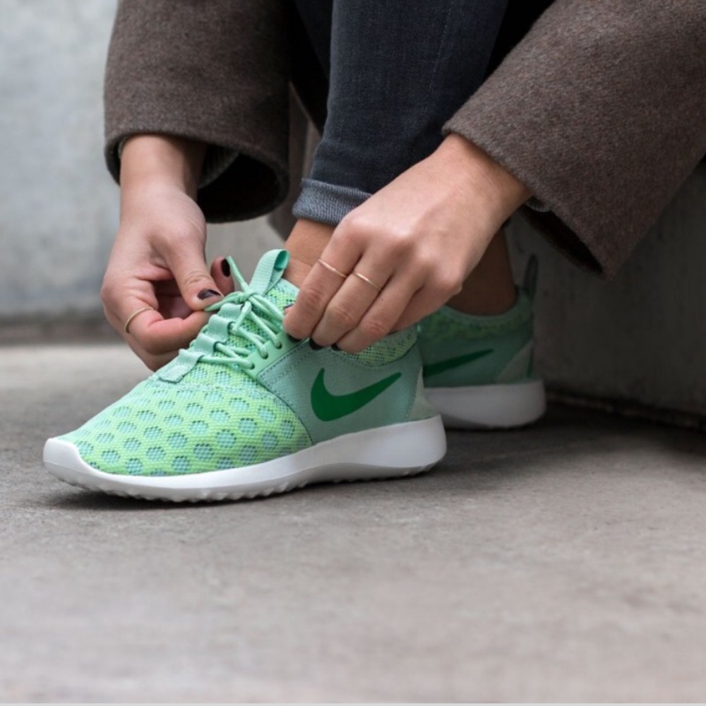 NWT Nike Juvenate Enamel Green  WMNS - Picture 5 of 8